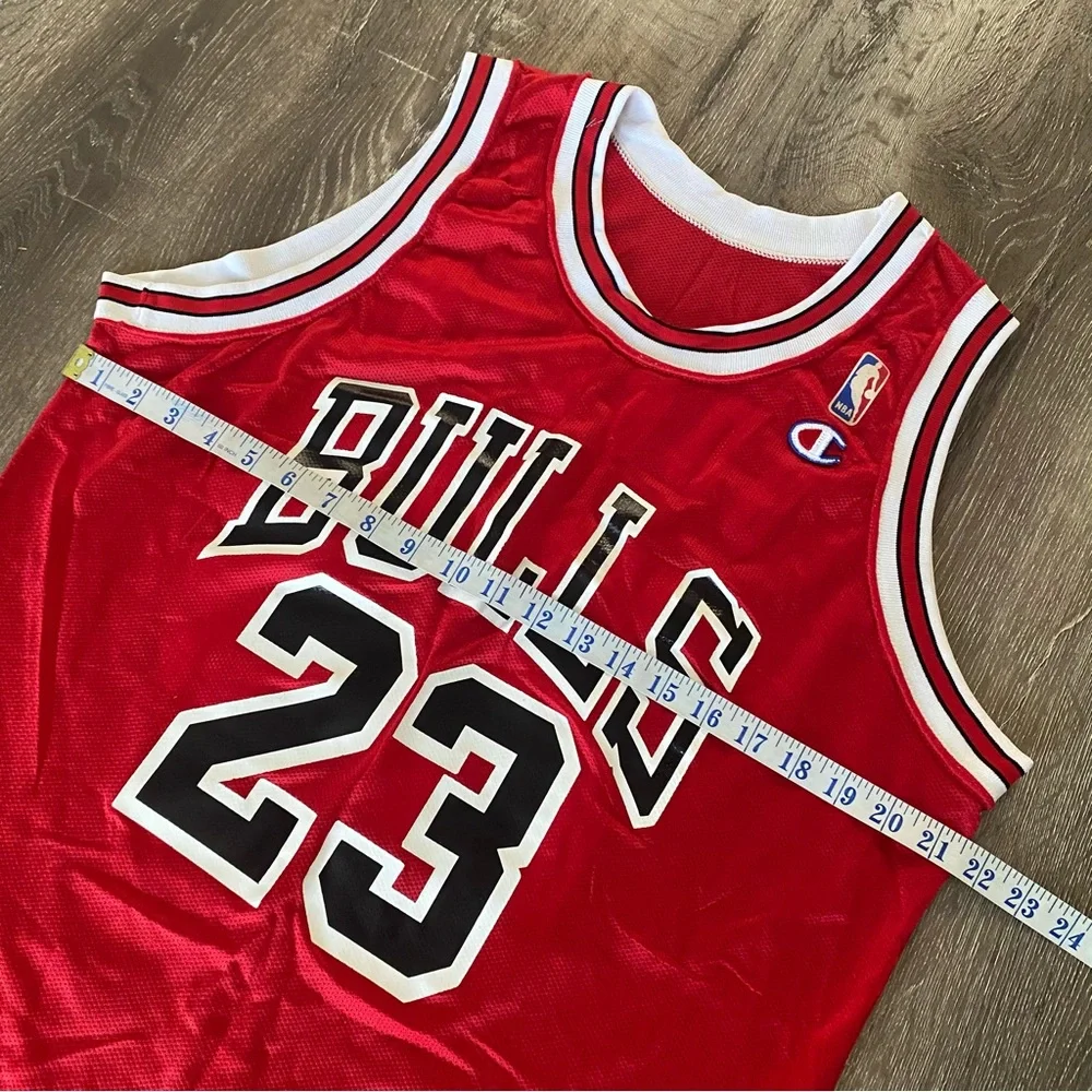 Michael Jordan True Vintage 90s Chicago Bulls Champion Jersey - Picture 7 of 13
